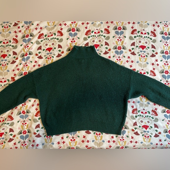 American Eagle Women's Textured Knit Half-Quarter Sweater in Dark Green, Size M - Picture 3 of 6